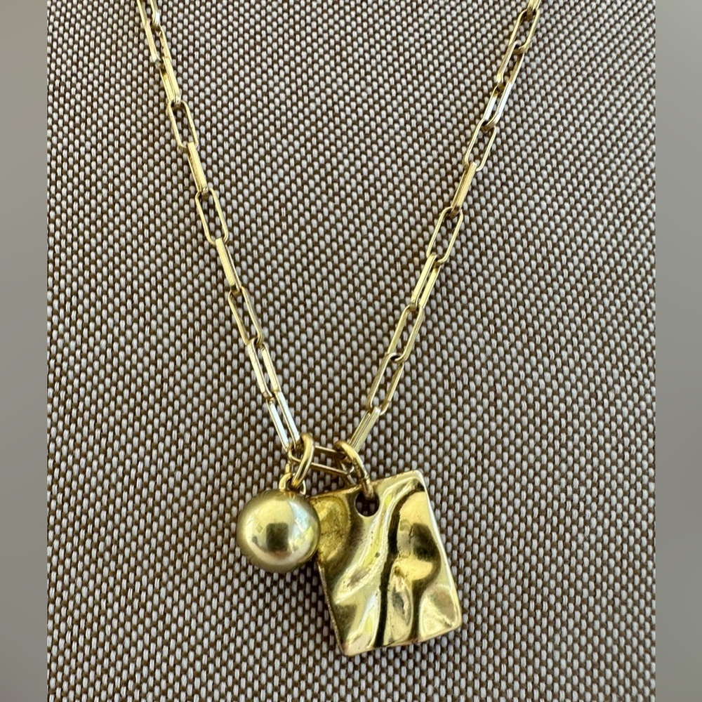 Madewell Gold Paperclip Necklace - Picture 4 of 10